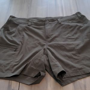 Duluth women's super lightweight walking shorts